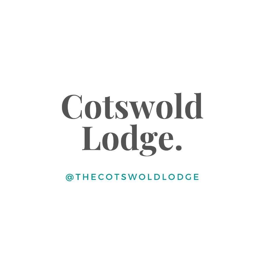 פיינסוויק Cotswold Lodge מראה חיצוני תמונה