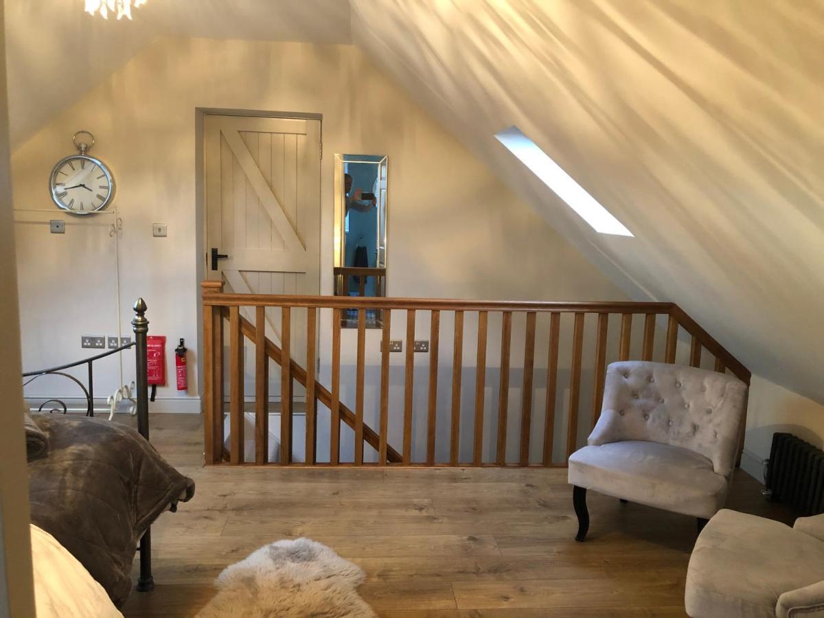 פיינסוויק Cotswold Lodge מראה חיצוני תמונה