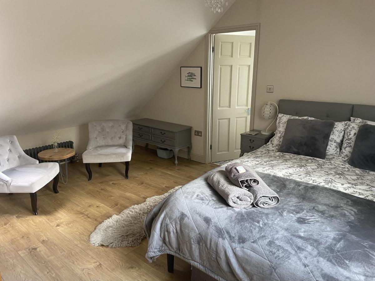 פיינסוויק Cotswold Lodge מראה חיצוני תמונה
